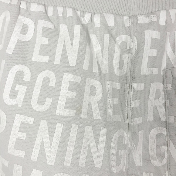 OPENING CEREMONY Men's Logo-Print Sweat Shorts - Picture 7 of 7